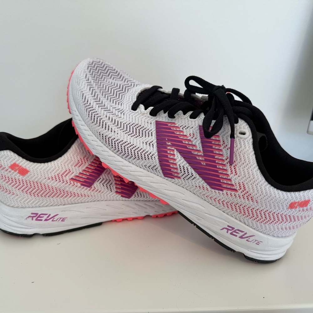 Like New - New Balance White and Pink Athletic Shoes